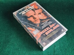 Oroszlánbarlang (2003) VHS - Stephen Dorff, Bob Hoskins - Magyar szinkronos, teszteletlen akciófilm