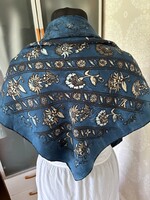 Louis Vuitton selyem kendő