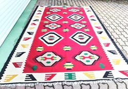 Hatalmas KILIM SZŐNYEG - 190x280 CM