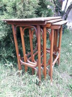3 db. Thonet asztal.