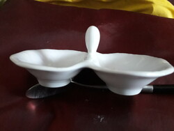 Porcelán fehér dupla fenekű sótartó hibátlan 13x10 cm.