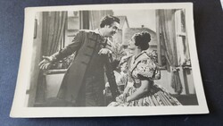1951 DÉRYNÉ FILM JELENET TOLNAY KLÁRI + SÁRDY JÁNOS TOTÓ LAP KÉP
