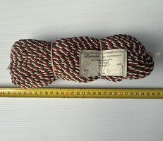 50 méter trikolór fonal