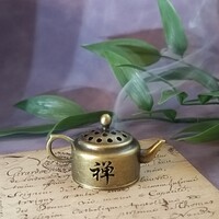 Zen mini teáskanna füstölő tartó