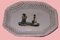 Mid Century BODROGKERESZTÚRI fonott kerámia dísztál MATYÓ PÁR CSALÁD JELENETES- 21X5X15 cm HIBÁTLAN