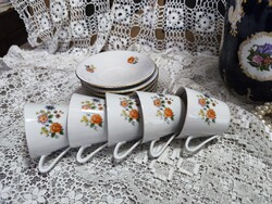 Ritka régi alföldi porcelán kávéscsészék – finom mezei virágos mintával