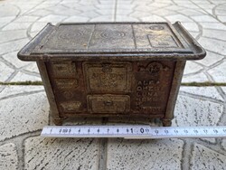 Miniatűr sparhelt makett, Budapest-Salgótarjáni Gépgyár és Vasöntő Rt. Hamuzó