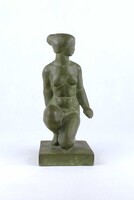 2A687 R. Kiss Lenke : Térdelő lány - női akt szobor 22.7 cm