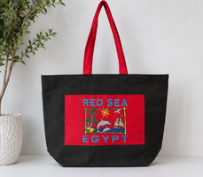 Egyiptomból származó nagy pakolós válltáska eladó. Elöl színes „RED SEA – EGYPT” mintával.