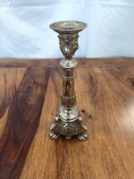Antik stílusú, dúsan dekorált historizáló fém gyertyatartó (24,5 cm)