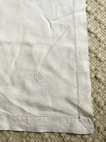 Antik vászon asztalterítő,  kelengyéből, azsur díszítéssel monogrammal
