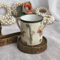 Antik háromfülű tojáshéj porcelán mini csésze – Douglas Isle of Man címerrel, 1900 körül