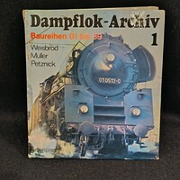Gőzmozdonyok, mozdonyok. Rendkívül szép beltartalmú lexikon, 273 oldal.