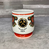 Hollóháza Hungary Oroszlányi szén, népies mintázatú Hollóházi porcelán korsó