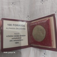 100 forint 1984 Kőrösi Csoma Sándor alpakka emlékérme – Eredeti, sérült MNB tokban