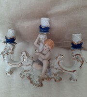 Háromágú angyalkás porcelán gyertyatartó kobaltkék-arany díszítéssel