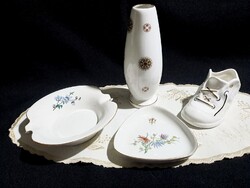Aquincumi porcelán váza, hamutál, tálka, cipő, méretek a képeken