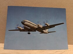 Malév Il-18 repülőgép a levegőben, 1980-as évek