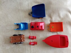 Playmobil kiegészítő darabok járművek pótkocsi tűzoltókészülék csónak stb.. egyben