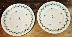 Ó-Herendi nagyméretű petrezselyem mintás lapos tányérok (1943-as jelzéssel, 25,5 cm)