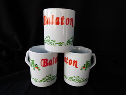 Retro Zsolnay békás bögre Balaton felirattal
