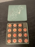 Retro fém dobozos tili-toli játék
