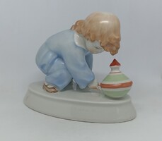 Zsolnay porcelán búgócsigás kisgyerek!
