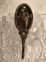 SÁRGARÉZ  FOGAS - ANI  RERSSEN -  TÖMÖR - 12 x 4 x 3 cm - RÉGI - HIBÁTLAN