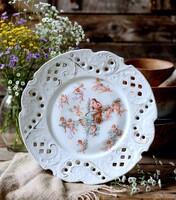 Antik porcelán tányér, gyönyörű puttókkal