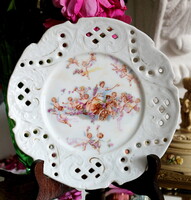 Antik porcelán tányér, gyönyörű puttókkal