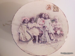 FÉMDOBOZ -ÚJ -  BÁDOG - FESTETT - 16 x 8 cm - HIBÁTLAN