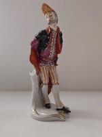 Unterweissbach rokokó úrfigura – kézzel festett német porcelán szobor, 20,5 cm