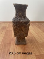 Antik / vintage távol-keleti kézzel faragott kő váza (zsírkő), jelenetes - 23,5 cm