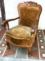 ANTIK, INTARZIA DÍSZÍTÉSŰ KAROS FOTEL, ESZTERGÁLT, FARAGOTT ELEMEKKEL