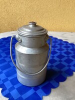 Kis méretű alumínium tejes kanna 15 cm.
