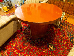 Art déco stílusú asztal