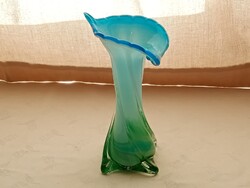 Üveg váza 9x19cm Muranoi kála virág forma fodros széllel és kék-zöld színátmenettel