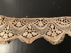 MUZEÁLIS - HORGOLT - CSIPKESZALAG  - 75 x 5 cm