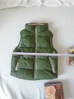 Sötétzöld pufimellény kisfiúra 116  5-6év  H&M