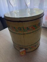 Nagyméretű vintage lisztes pléhdoboz jó állapotban
