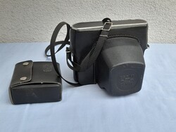 Szépen működő retro Zenit fényképező vakúval