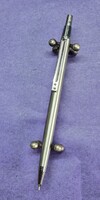 Inox tnyomósiron. Fém.