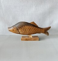 Retro kézzel faragott fa halszobor – Ponty (30 cm)