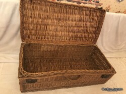 UTAZÓLÁDA  - 75 x 37 x 25 cm -  RÉGI - ERŐS -  NEM DOHOS ! - MEGLEPŐEN SZÉP - OSZTRÁK