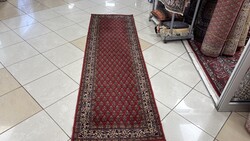 4493 KIÁRUSÍTÁS  Mir mintás gyapjú perzsa futó szőnyeg 70X240CM
