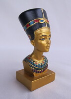 Egyiptomi fáraó Nofertiti