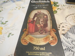 Glenfiddich , skót wiszkis  , dísz doboz  , 9 x 32 x 8,5 cm