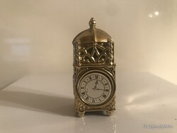 FÉM - RÉZ - MINIATŰR - ÓRA - 4 dkg - 6 x 2,5 x 2,5 cm -  TÖMÖR - RETRO - OSZTRÁK - HIBÁTLAN