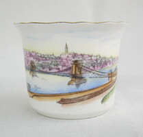 Aquincumi porcelán mini váza szuvenír Budapest felirattal és a Lánchíd látképével