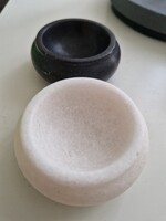 Retro,  hibátlan márvány só- és borstartó szett, átmérője 8cm, magassága 3cm